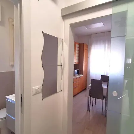 Casa Azzurra Zona Bau Bau Lägenhet *