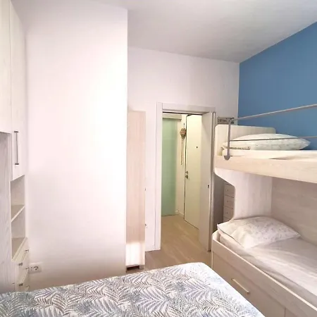 Casa Azzurra Zona Bau Bau Lägenhet